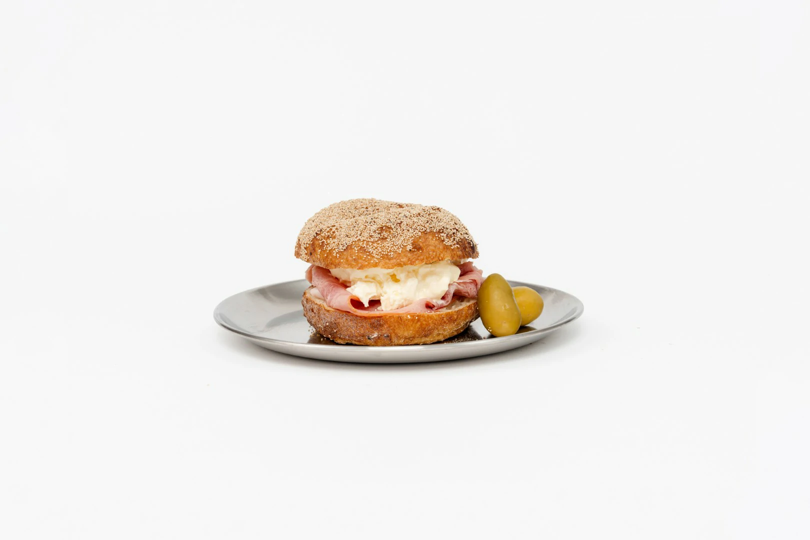 Ham & Stracciatella Bagel